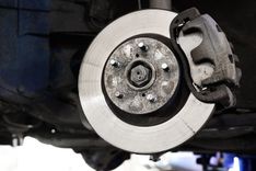 Visbiežāk uzdotie jautājumi par bremžu sistēmu