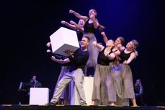 Dejas balvai nominē «Demo» dejas izrādi «Mēs»