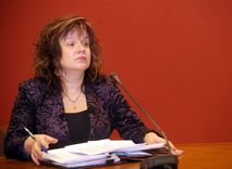 Saeima valsts kontroliera amatā ieceļ Elitu Krūmiņu