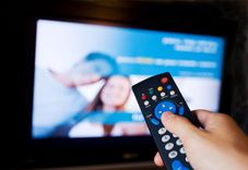 No nākamā gada «TV3» un «LNT» būs maksas kanāli