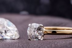 Pieci padomi saderināšanās gredzena izvēlei