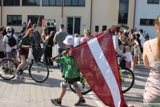 Kā Tukumā hokejistus sagaidīja