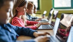 Skolas saņem jaunus datorus. Arī – Tukuma novadā