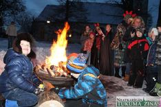 Otrā Advente Jaunpils amatu mājā /FOTO/