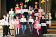 Gadskārtējais mazo dziedātāju konkurss «Puķuzirnis» Kandavā /FOTO/