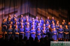 Tukuma 2. vidusskola uzved «Leģendu par prieku»