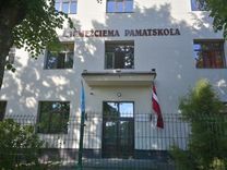 Lapmežciema pamatskola – bez direktora