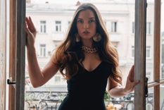 Noderīgi padomi, kā izvēlēties kokteiļkleitu, kas atbilst jūsu ķermeņa formām