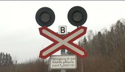 Remondarbu dēļ slēgta dzelzceļa pārbrauktuve