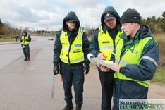 Autovadītājiem jāpievērš uzmanība gāzes iekārtām, riepām un gaismām