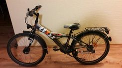 Slampē garnadži zog velosipēdus