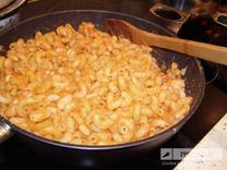 Pārtikas pakas saturs vistrūcīgākajām personām 2013. gadā