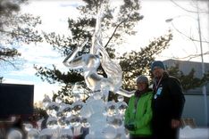 Latvietis izcīna sudraba medaļu ledus skulptūru festivālā Kanādā