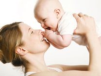 Jaunās māmiņas aicinātas apmeklēt Diānas Zandes lekciju