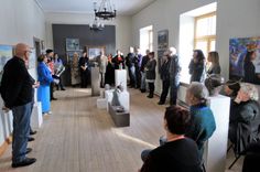 Kandavas muzejā atklāta trīs mākslinieku darbu izstāde