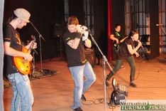 Mūzikas grupu konkursā «Zelta sīpols 2013» uzvar «B Optimists»