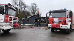 Naktī dedzis Smārdes krogs