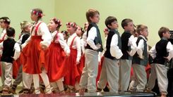 Pavasara koncerts Tukuma 2. pamatskolā /FOTO/