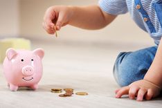 Plāno palielināt bērna kopšanas pabalstu