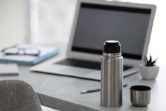 Kā izmantot termosu vasarā? Noderīgi padomi