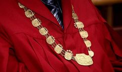 Tiesai nodod lietu pret 14 gadus veco puisi, kurš nožņaudza meiteni