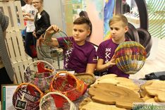 Skolēnu tirdziņā Tukumā/FOTO/