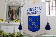 Viesatu pagasta ģerboņa iesvētīšana