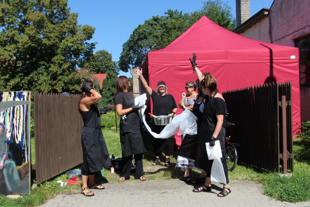 Gallery image 160033