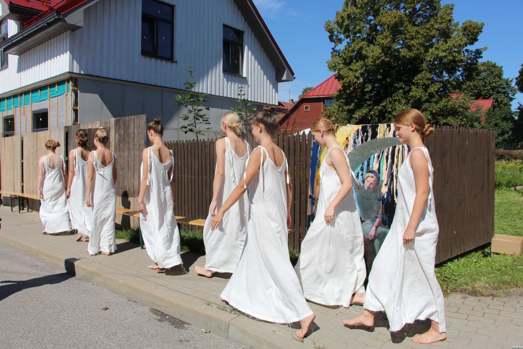 Gallery image 160035