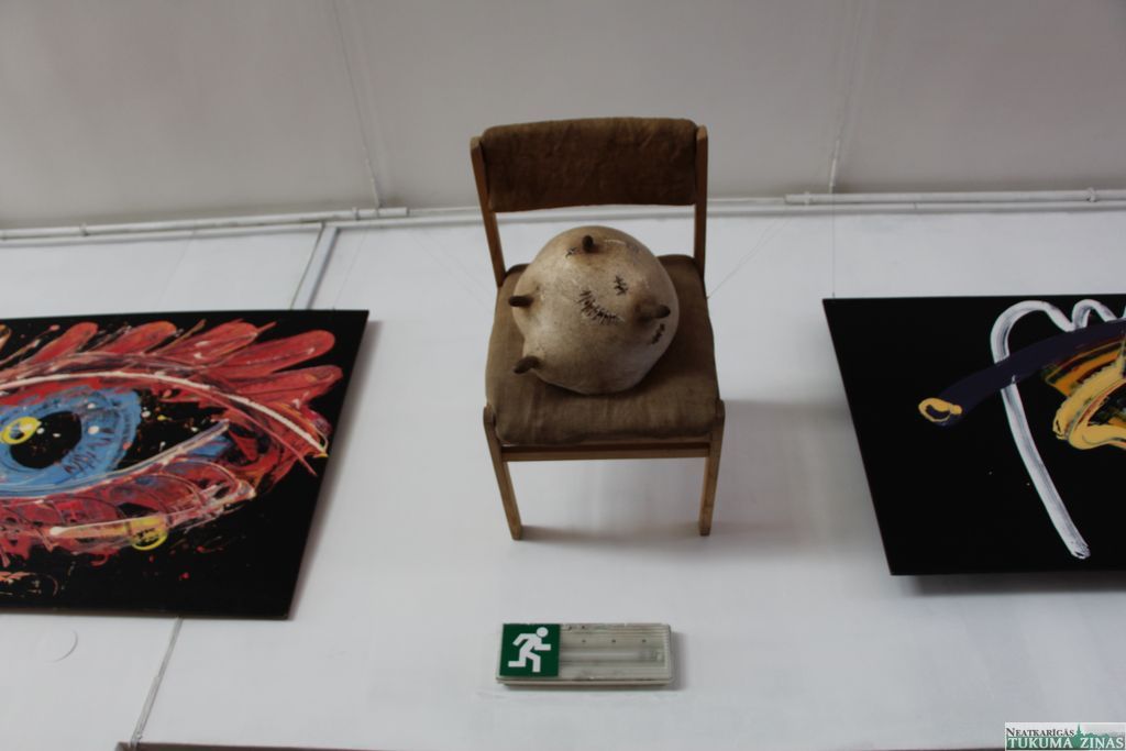 Gallery image 158781