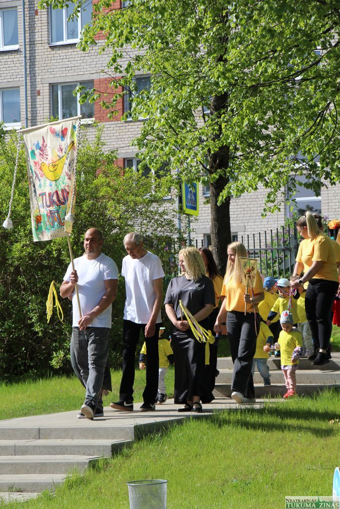 Gallery image 153810