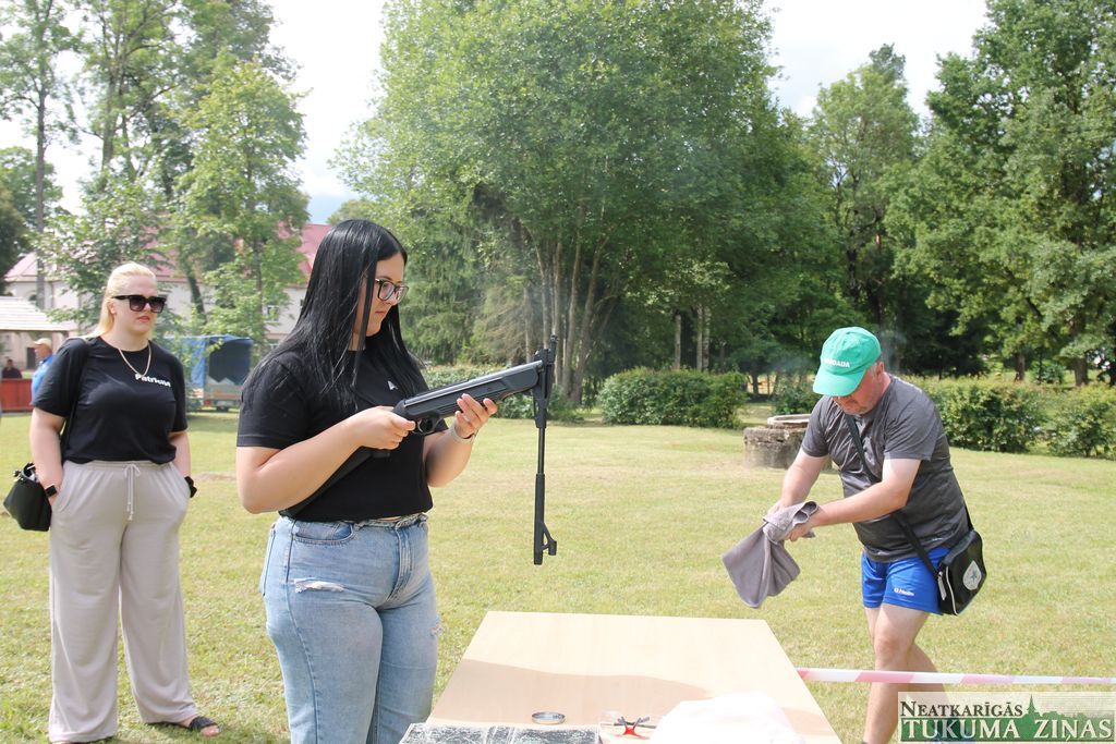 Gallery image 155037