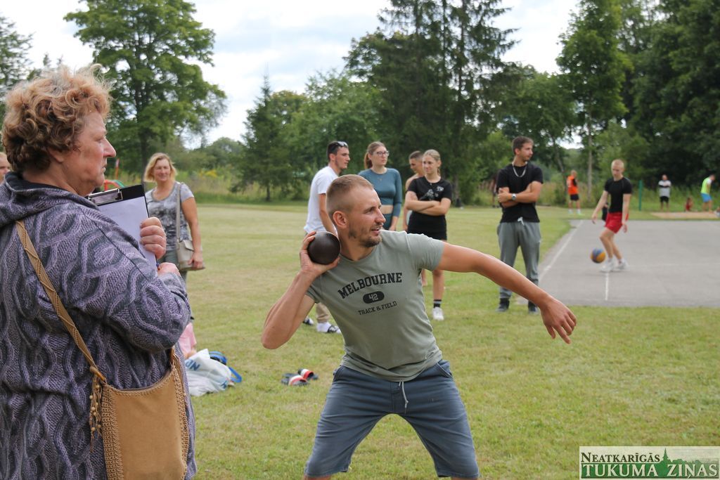 Gallery image 155039