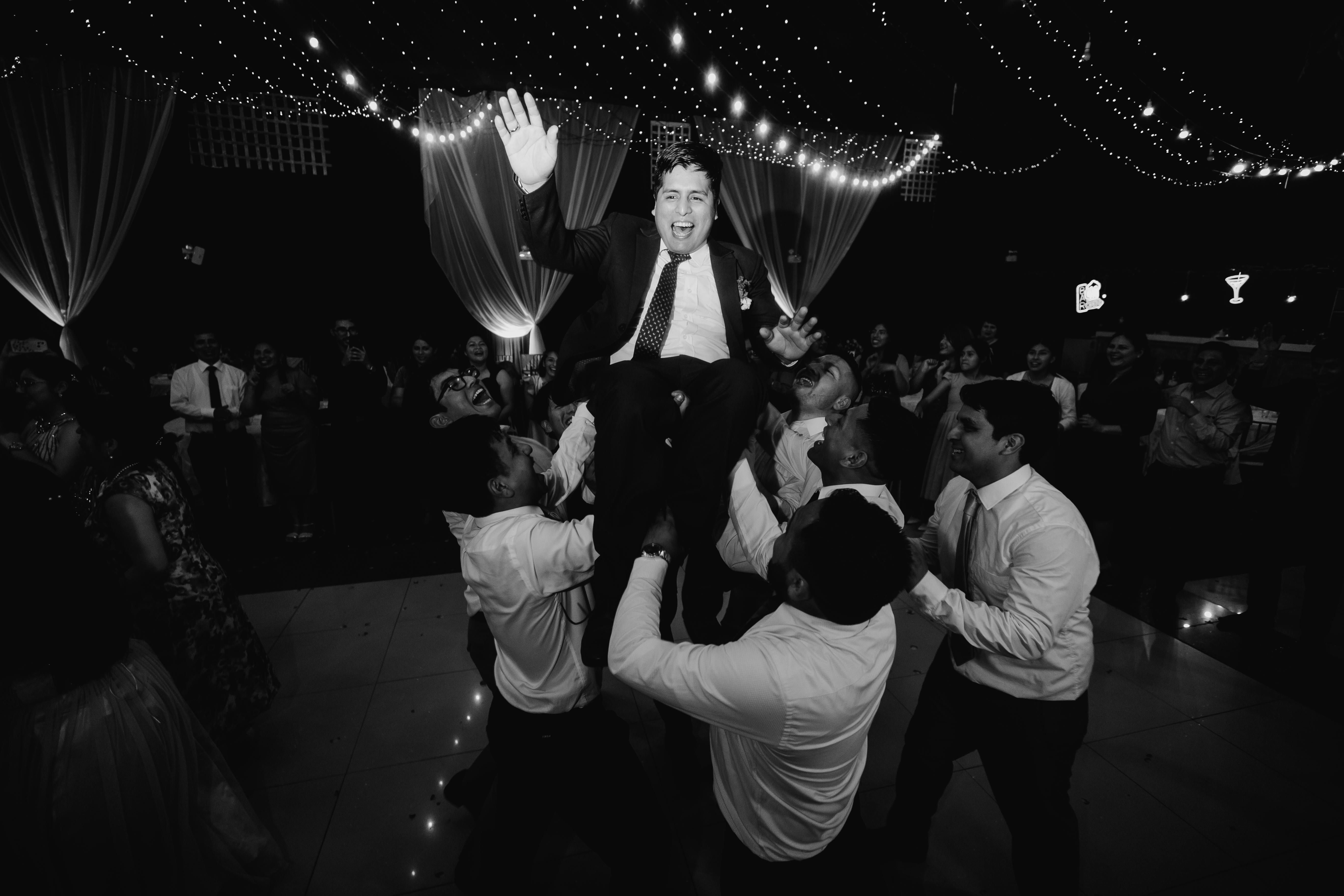 vecpuišu ballīte.jpg