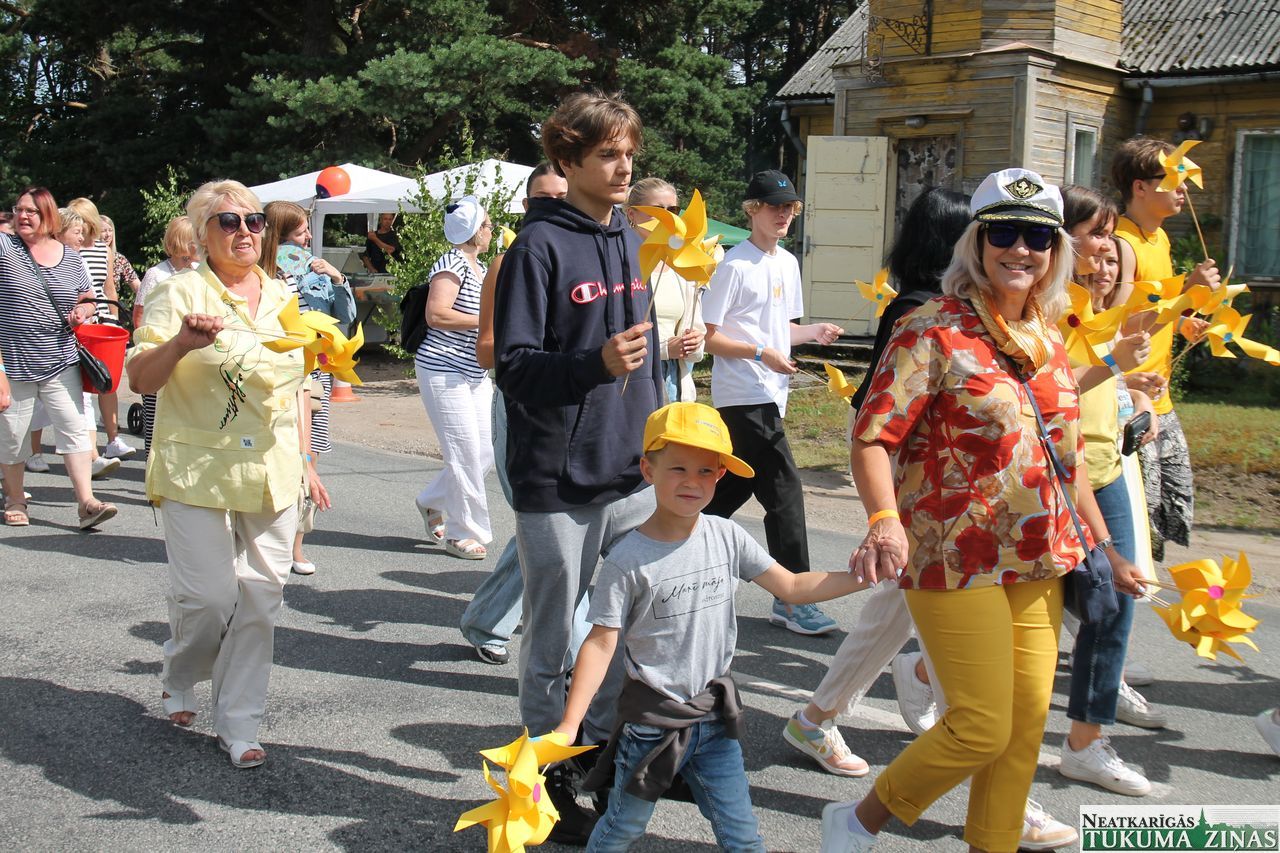 Gallery image 159004